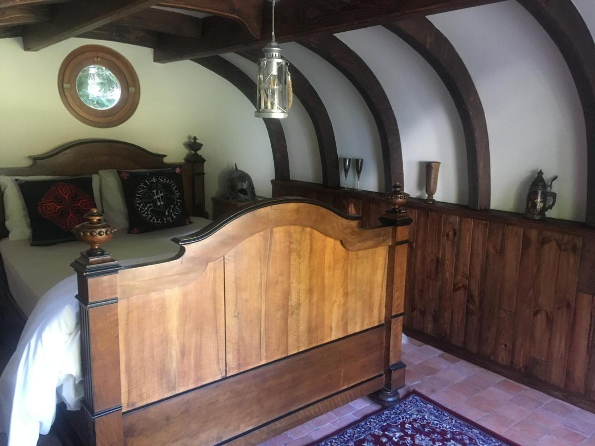 ホテル Domaine De Carnin Beloeil エクステリア 写真
